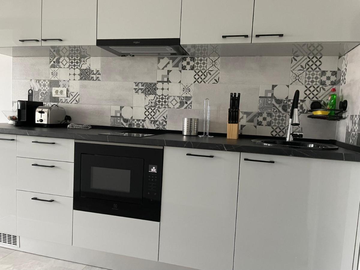 Beautiful Penthouse Lakeview W18 Bucarest Esterno foto