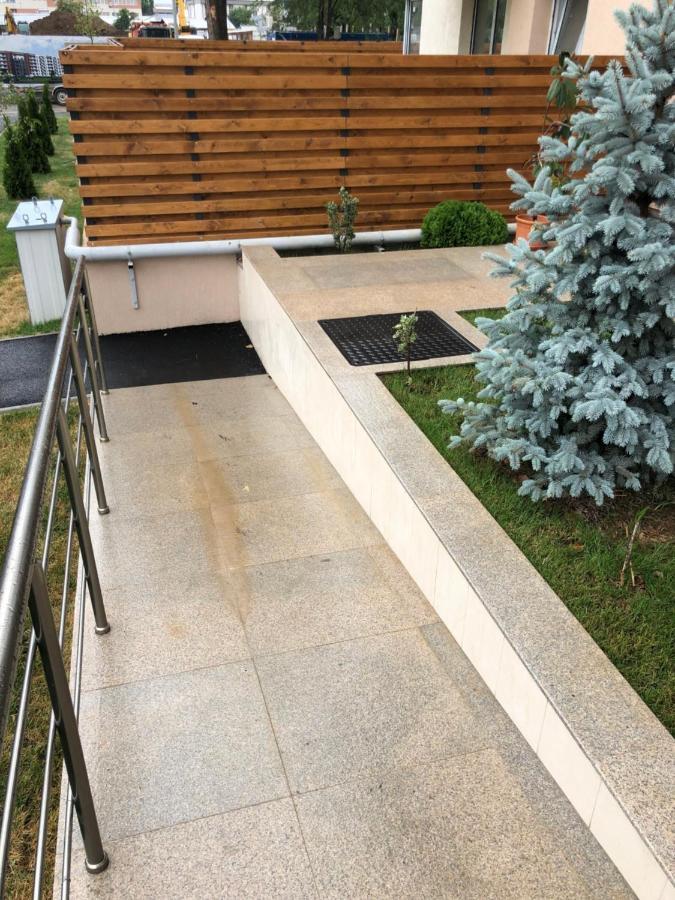 Beautiful Penthouse Lakeview W18 Bucarest Esterno foto