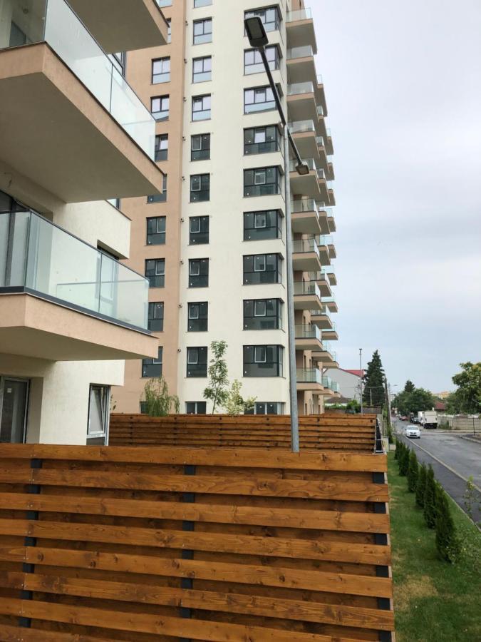 Beautiful Penthouse Lakeview W18 Bucarest Esterno foto